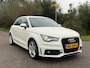 Audi A1 1.4 TFSI S edition / Stoelverwarming / Half leder / LM Velgen / Climate Control / Optie tot navigatie