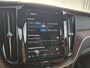 Volvo XC60 T6 Plus Dark | Luchtvering | Trekhaak | 360cam | Amber Leer! | All-Season | 20''