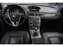 Volvo V70 2.0 T4 Polar | Estate Line | Roofrails | Niveauregeling | Trekhaak | Lederen Bekleding | Stoelverwarming