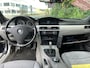 BMW 3-Serie Touring 320i Business Line ZO INGERUILD DUS ZO WEG PRIJSJE