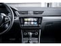 Skoda Superb Combi 1.4 TSI iV Business Edition | Achteruitrijcamera | Elektrisch verstelb. bestuurdersstoel met geheugen | Trekhaak uitklapbaar