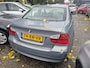 BMW 3-Serie 320i Dynamic Executive ZO INGERUILD DUS ZO WEG PRIJSJE