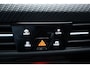 Volkswagen Golf 1.5 eTSI R-Line Business | Panoramadak | 3x R-Line | Wegklapbare Trekhaak