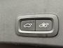 Volvo XC40 1.5 T2 R-Design | LED | Panorama Schuifdak | Stoel + Stuurverwarming | Blis | Adaptieve Cruise controle | Camera | Panorama dak | Zitvlak verlengers | Elektrische achter klep |