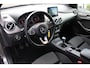 Mercedes-Benz B-klasse 180 Ambition Style Pakket NAVI <<NL AUTO>>