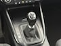 Kia Carens 1.6 GDi Business Pack 7 Persoons,Trekhaak,Dealer Onderhouden,2e Eigenaar,Navi,Clima,Cruise,6 Bak,Pdc,Lm velgen,135pk,N.A.P,Apk tot 02-2026