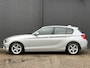 BMW 1-Serie 116d Sport Line Edition | NAVI | CRUISE | AIRCO | SPORT | PDC | NWE APK