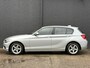 BMW 1-Serie 116d Sport Line Edition | NAVI | CRUISE | AIRCO | SPORT | PDC | NWE APK