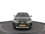 Lexus UX 250h Preference Line | 18 Inch Lichtmetalen velgen | Privacy Glass | Blind Spot Monitor | Keyless Entry