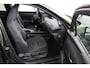 Lexus UX 250h Preference Line | 18 Inch Lichtmetalen velgen | Privacy Glass | Blind Spot Monitor | Keyless Entry