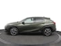 Lexus UX 250h Preference Line | 18 Inch Lichtmetalen velgen | Privacy Glass | Blind Spot Monitor | Keyless Entry