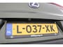 Lexus UX 250h Preference Line | 18 Inch Lichtmetalen velgen | Privacy Glass | Blind Spot Monitor | Keyless Entry