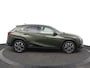 Lexus UX 250h Preference Line | 18 Inch Lichtmetalen velgen | Privacy Glass | Blind Spot Monitor | Keyless Entry