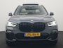BMW X5 xDrive45e M Sport Plug In Hybrid 395pk Dealer O.H. PHEV | Trekhaak Af Fabriek | Panodak | Soft Close | Luchtvering | 360 Camera | Adaptive Cruise | Harman & Kardon | Lederen Comfortstoelen Memory & Verwarmd | Blis | M Sportstuur Verwarmd |