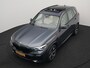 BMW X5 xDrive45e M Sport Plug In Hybrid 395pk Dealer O.H. PHEV | Trekhaak Af Fabriek | Panodak | Soft Close | Luchtvering | 360 Camera | Adaptive Cruise | Harman & Kardon | Lederen Comfortstoelen Memory & Verwarmd | Blis | M Sportstuur Verwarmd |