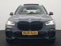 BMW X5 xDrive45e M Sport Plug In Hybrid 395pk Dealer O.H. PHEV | Trekhaak Af Fabriek | Panodak | Soft Close | Luchtvering | 360 Camera | Adaptive Cruise | Harman & Kardon | Lederen Comfortstoelen Memory & Verwarmd | Blis | M Sportstuur Verwarmd |