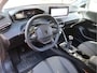 Peugeot 208 1.2 Benzine 100 Pk. * Allure Selenium * Navigatie * Draadloss Apple Carplay / Android Auto * Voor- en Achter Parkeer Sensoren * Climate & Cruise Control *1/2 Leder Interieur * Vingerhoets; Vierde Generatie Eersteklas Service !
