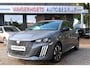 Peugeot 208 1.2 Benzine 100 Pk. * Allure Selenium * Navigatie * Draadloss Apple Carplay / Android Auto * Voor- en Achter Parkeer Sensoren * Climate & Cruise Control *1/2 Leder Interieur * Vingerhoets; Vierde Generatie Eersteklas Service !