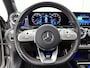 Mercedes-Benz A-klasse 160 AMG-line Handgeschakeld | Night Pakket | Panoramaschuifdak | Sfeerverlichting | Stoelverwarming | Parkeer pakket | Inclusief 24 maanden MB Certified garantie voor Europa.