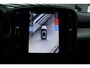 Volvo XC40 B3 Automaat Business Edition | Verwarmbare voorstoelen | Verwarmbaar stuurwiel | Premium audio by Harman Kardon | Panoramadak | Rondom zichtcamera | 18 inch Lichtmetalen velgen | Alarmklasse 3