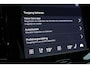 Volvo XC40 B3 Automaat Essential Edition | Verwarmbare voorstoelen | Verwarmbaar stuurwiel | Premium audio by Harman Kardon | Panoramadak | Rondom zichtcamera | 18 inch Lichtmetalen velgen | Alarmklasse 3