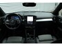 Volvo XC40 B3 Automaat Essential Edition | Verwarmbare voorstoelen | Verwarmbaar stuurwiel | Premium audio by Harman Kardon | Panoramadak | Rondom zichtcamera | 18 inch Lichtmetalen velgen | Alarmklasse 3