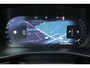 Volvo XC40 B3 Automaat Essential Edition | Verwarmbare voorstoelen | Verwarmbaar stuurwiel | Premium audio by Harman Kardon | Panoramadak | Rondom zichtcamera | 18 inch Lichtmetalen velgen | Alarmklasse 3