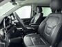 Mercedes-Benz V-klasse 300d Lang DC Avantgarde Edition 240PK | Lederen Bekleding | Avantgarde Interieur | 360 Camera | Adaptieve Cruise Control | Apple CarPlay & Android Auto