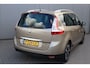 Renault Grand Scenic 1.2 TCe 130PK Limited 7p. Navigatie/Panoramadak/Parkeerhulp/Camera/Bluetooth