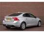 Volvo S60 T3 Kinetic, Origineel NL, Navigatie, PDC, Trekhaak, Bluetooth, LED, Climate Control, Cruise control.