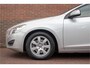 Volvo S60 T3 Kinetic, Origineel NL, Navigatie, PDC, Trekhaak, Bluetooth, LED, Climate Control, Cruise control.