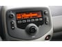 Peugeot 108 1.0 e-VTi 72pk Active 5Drs Airco LED Bluetooth Multi-Media Elek.pakket 75950km *NL auto*