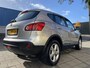 Nissan Qashqai 1.6 Acenta - Panorama dak I Navigatie I Airco I PDC I Achteruit rij camera I Sport velgen I Dealer onderhouden