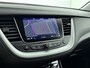 Opel Grandland X 1.2 Turbo 131Pk Online Edition | Navigatie | Climate Control | Cruise Control & Snelheidsbegrenzer | Smartphone Integratie | Parkeersensoren Voor & Achter | Regensensor | Privacy Glass | Apple & Android Carplay |