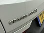 Opel Grandland X 1.2 Turbo 131Pk Online Edition | Navigatie | Climate Control | Cruise Control & Snelheidsbegrenzer | Smartphone Integratie | Parkeersensoren Voor & Achter | Regensensor | Privacy Glass | Apple & Android Carplay |
