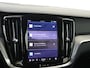 Volvo V60 T6 AWD Plus Dark | Trekhaak | 360° Camera | Dodehoekdetectie |