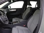 Volvo XC40 B4 Plus Dark | Trekhaak | Dodehoekdetectie | Harman/Kardon |