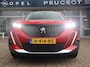 Peugeot 2008 SUV Allure Puretech 130pk, Rijklaarprijs, Navigatie Camera Stoelverwarming Trekhaak