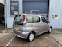 Toyota Yaris Verso 1.3 VVT-i Sol