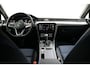 Volkswagen Passat Variant 1.4 TSI PHEV GTE Business | Achteruitrijcamera | Lichtmetalen velgen multi-spaaks 18" | Voorstoelen verwarmd