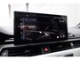 Audi A4 Avant 40 TFSI 204 pk S-Edition / Pano-Dak/ Adap.Cruise/ Sport-Stoelen/ Stoel.Verw/ Matrix-Led/ Virtual/ Black-Optiek/ Trekhaak/ 19'' LMV