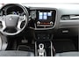 Mitsubishi Outlander 2.4 PHEV Intense O.a: Trekhaak afneemb., Camera, Carplay, Dab, Cruise, Leder/alcantara, Pdc, Etc...  Rijklaar. All-in prijs!