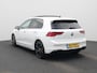 Volkswagen Golf 1.5 eTSI R-Line Business | Automaat | Panoramadak | Camera | Navigatie | Stoelverwarming | Sfeerverlichting |