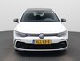 Volkswagen Golf 1.5 eTSI R-Line Business | Automaat | Panoramadak | Camera | Navigatie | Stoelverwarming | Sfeerverlichting |