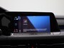 Volkswagen Golf 1.5 eTSI R-Line Business | Automaat | Panoramadak | Camera | Navigatie | Stoelverwarming | Sfeerverlichting |