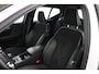 Volvo XC40 1.5 T3 R-Design | Camera | Uitklap trekhaak | DAB+ | Dealeronderhouden