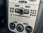 Opel Corsa 1.2-16V Business 5 deurs 80PK! NIEUWE APK! 1e EIGENAAR! Airco l Cruise l MTF-stuur l Elek pakket! Nette Auto!