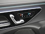 Mercedes-Benz E-klasse Estate 300 e AMG Line | Superscreen | Trekhaak Wegklapbaar | 20" Multispaaks AMG velgen | Panorama - Schuifdak | Night Pakket | Sfeerverlichting |