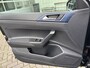 Volkswagen Polo 1.0 TSI Comfortline Parkeersensoren / LM velgen / Stoelverwarming / Navigatie