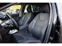 Volvo V60 1.6 T3 R-Design | AUTOMAAT | NAVI | CLIMA | CRUISE | ZEER MOOIE GOED ONDERHOUDEN AUTO |